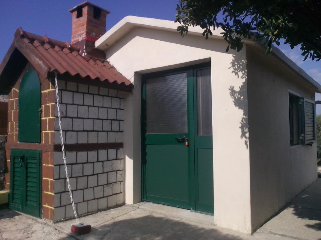 Kuca Za Odmor Laura Apartment Razanac Exterior photo